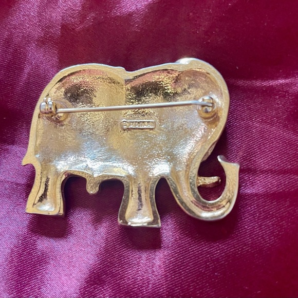 Vintage D’orlan Black Enamel and Rhinestone Elephant Brooch - Picture 2 of 2